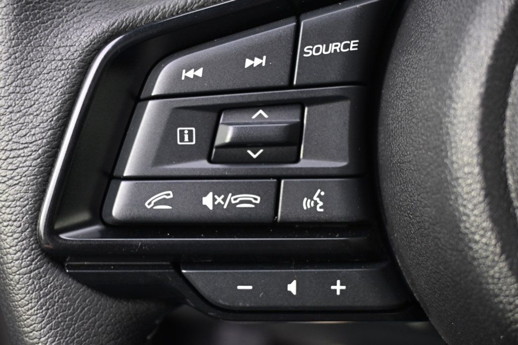 Certified 2025 Subaru Forester Premium AWD/4WD image 32