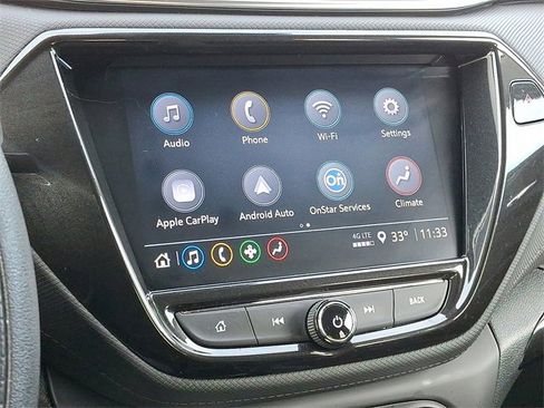 Used 2022 Chevrolet TrailBlazer LT w/ Convenience Package image 3