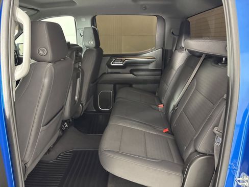 Used 2024 Chevrolet Silverado 1500 LT RWD image 21
