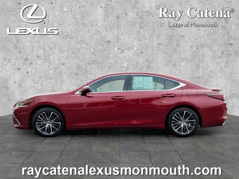 Certified 2024 Lexus ES 350 w/ Premium Package image 4