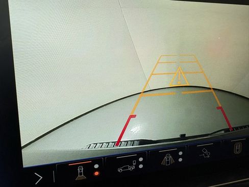 Used 2024 Chevrolet Silverado 1500 LT Trail Boss w/ LT Trail Boss Premium Package image 31