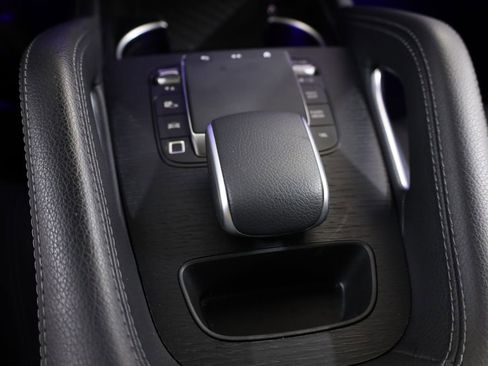 Used 2025 Mercedes-Benz GLE 450 4MATIC Coupe image 23