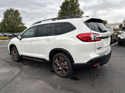 New 2025 Subaru Ascent Bronze Edition image 8