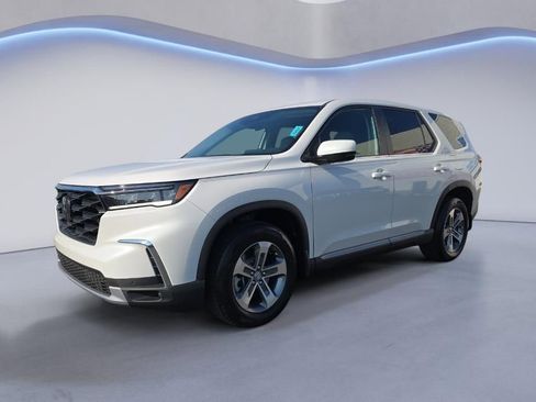 New 2025 Honda Pilot EX-L image 1