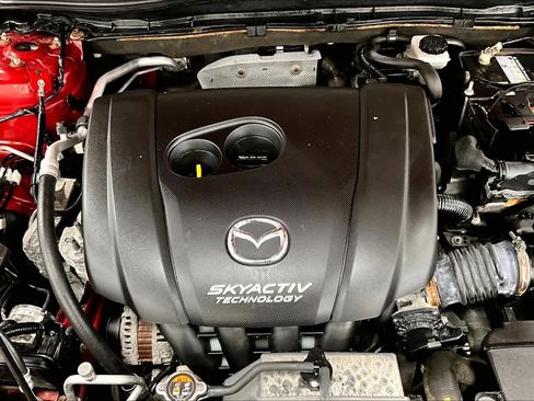 Used 2017 MAZDA MAZDA3 Sport w/ Preferred Equipment Package image 31