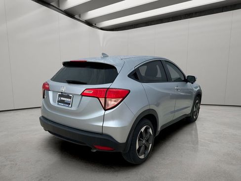 Used 2018 Honda HR-V EX image 5