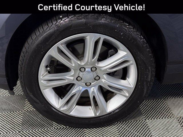 Used 2026 Land Rover Range Rover Velar S AWD/4WD image 14