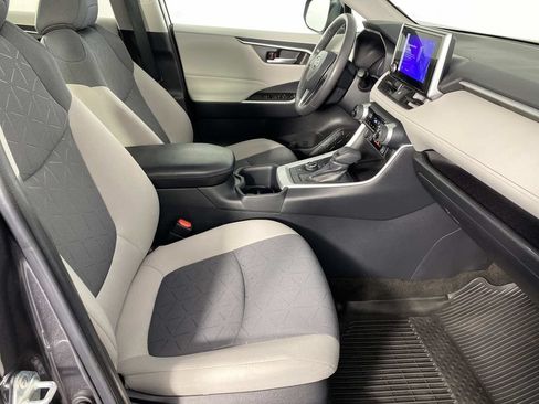 Used 2023 Toyota RAV4 XLE w/ Convenience Package AWD/4WD image 11