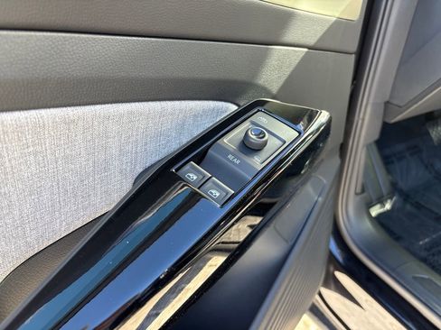 New 2026 Volkswagen ID.4 Pro image 10