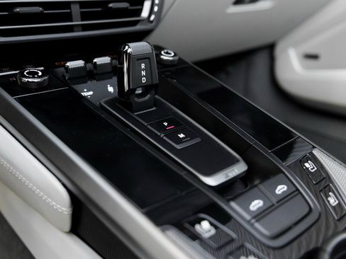 Used 2024 Porsche 911 Targa 4S image 25