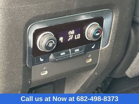 Used 2022 Chevrolet Tahoe Z71 w/ Luxury Package image 17