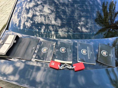 Used 2009 Cadillac STS V image 86