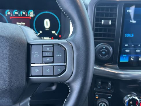 Used 2021 Ford F150 Lariat image 36