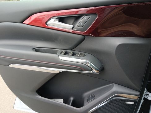 New 2026 Chevrolet Traverse Z71 w/ Enhanced Driving Package image 18