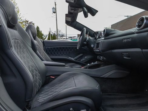Used 2016 Ferrari California T RWD image 75
