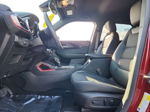 Used 2023 Chevrolet TrailBlazer RS w/ Convenience Package image 13