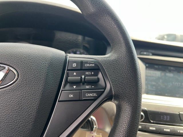 Used 2016 Hyundai Sonata SE FWD image 16