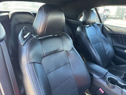 Used 2020 Ford Mustang Premium image 12