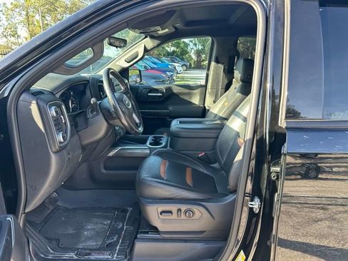 Used 2021 GMC Sierra 1500 AT4 w/ AT4 Value Package AWD/4WD image 5