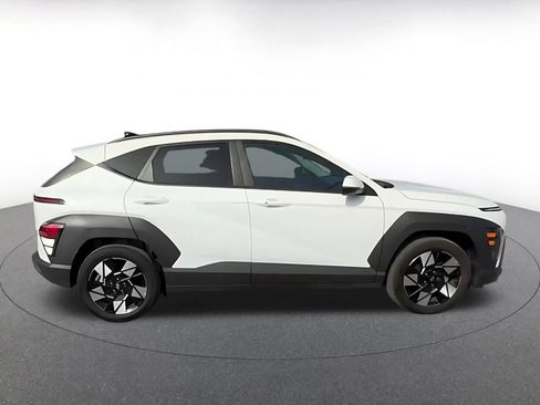Used 2025 Hyundai Kona SEL image 14