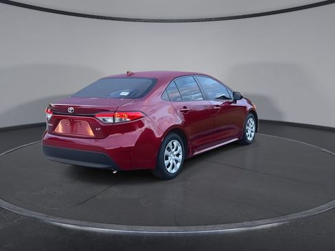 Used 2024 Toyota Corolla LE FWD image 8