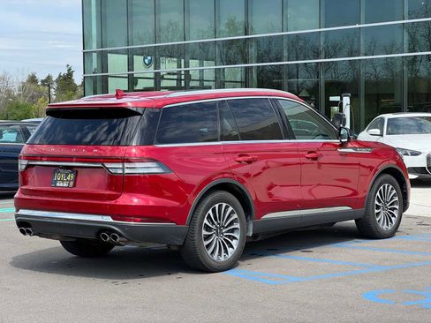 Used 2020 Lincoln Aviator Reserve w/ Equipment Group 201A AWD/4WD image 7