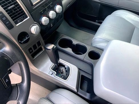 Used 2010 Toyota Tundra 2WD CrewMax image 14