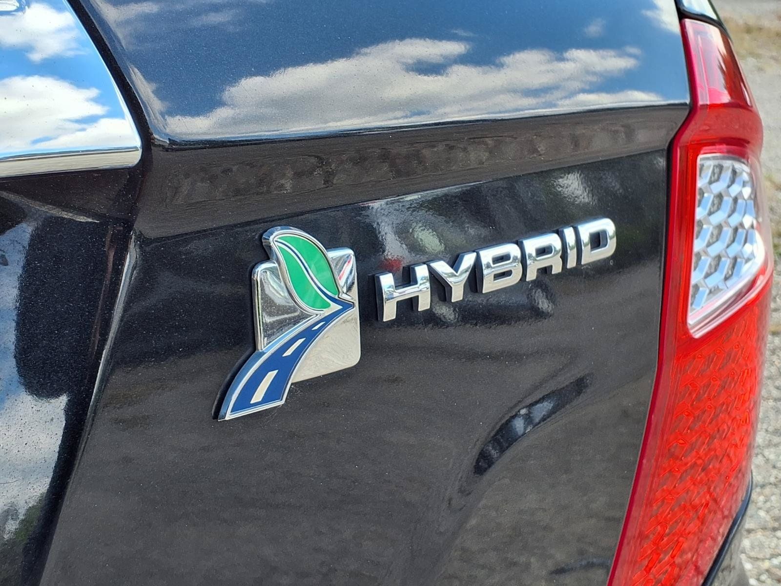 Used 2012 Ford Fusion Hybrid FWD image 9