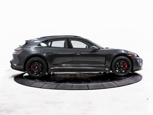 Certified 2024 Porsche Taycan GTS image 8