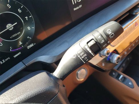 Certified 2025 Kia Telluride SX Prestige X-Line image 26