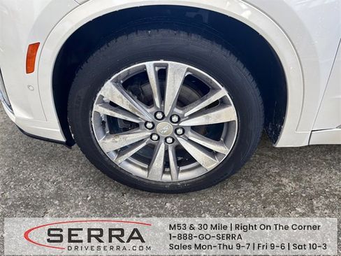 Used 2020 Cadillac XT6 Premium Luxury image 12