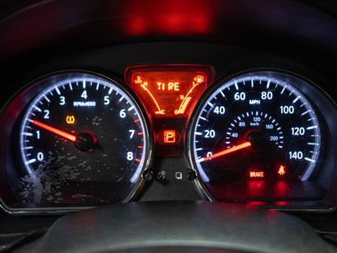 Used 2014 Nissan Versa Note SV image 17