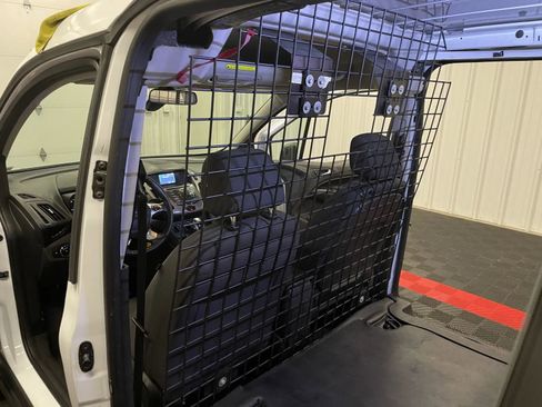 Used 2016 Ford Transit Connect XLT image 38