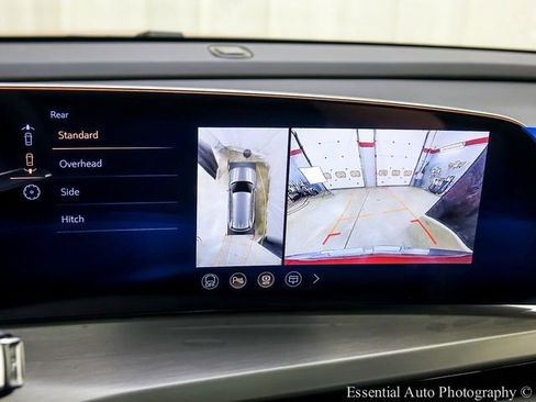 New 2026 Cadillac Vistiq Luxury w/ LPO, Floor Liner Package image 15