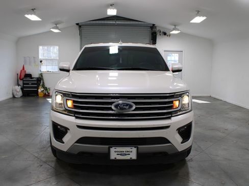 Used 2018 Ford Expedition XLT w/ Equipment Group 202A image 3
