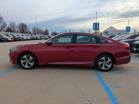 Certified 2018 Honda Accord EX-L image 10