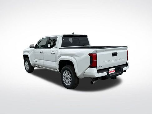 New 2025 Toyota Tacoma SR5 image 3