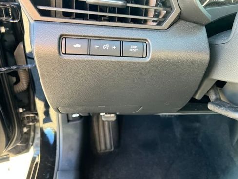 Used 2023 Nissan Altima 2.5 SR w/ SR Premium Package image 22