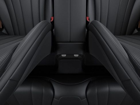 Used 2025 Mercedes-Benz E 350 Sedan image 47