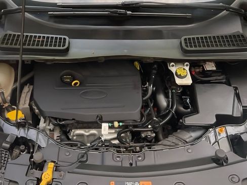 Used 2018 Ford Escape SE w/ Ford Safe & Smart Package AWD/4WD image 26