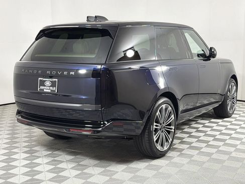 New 2026 Land Rover Range Rover SE image 5