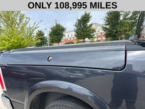 Used 2017 RAM 1500 Laramie w/ Convenience Group AWD/4WD image 4