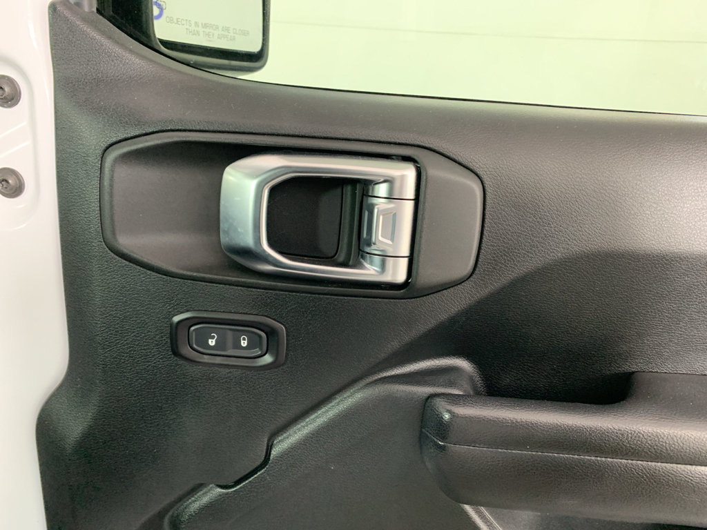 Used 2018 Jeep Wrangler Unlimited Sport S AWD/4WD image 39