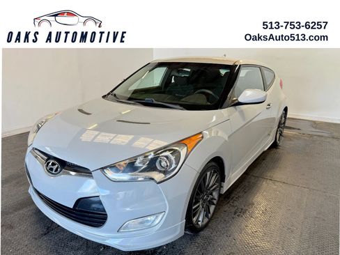 Used 2013 Hyundai Veloster RE:MIX Edition FWD image 1