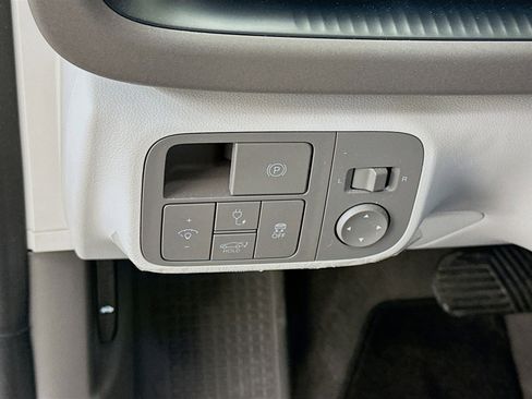 Used 2024 Hyundai Ioniq 6 SEL AWD/4WD image 17