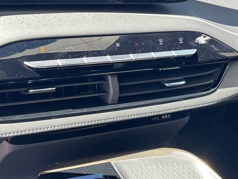 New 2026 Buick Enclave Avenir w/ Super Cruise Package image 26