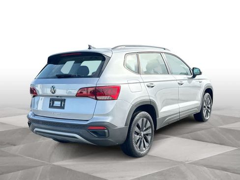 Certified 2024 Volkswagen Taos S FWD image 8