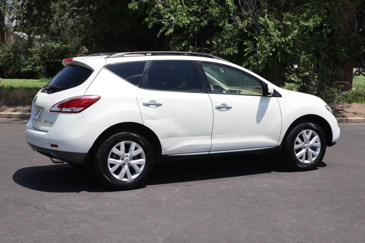 Used 2012 Nissan Murano SV AWD/4WD image 4
