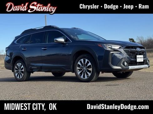 Used 2024 Subaru Outback Touring XT image 1