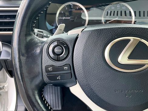 Used 2016 Lexus IS 300 AWD w/ Premium Package image 19